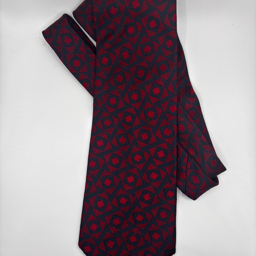 Bugatti Red and Black Patterned Tie